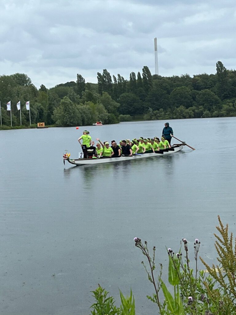 Drachenbootrennen am Fühlingersee